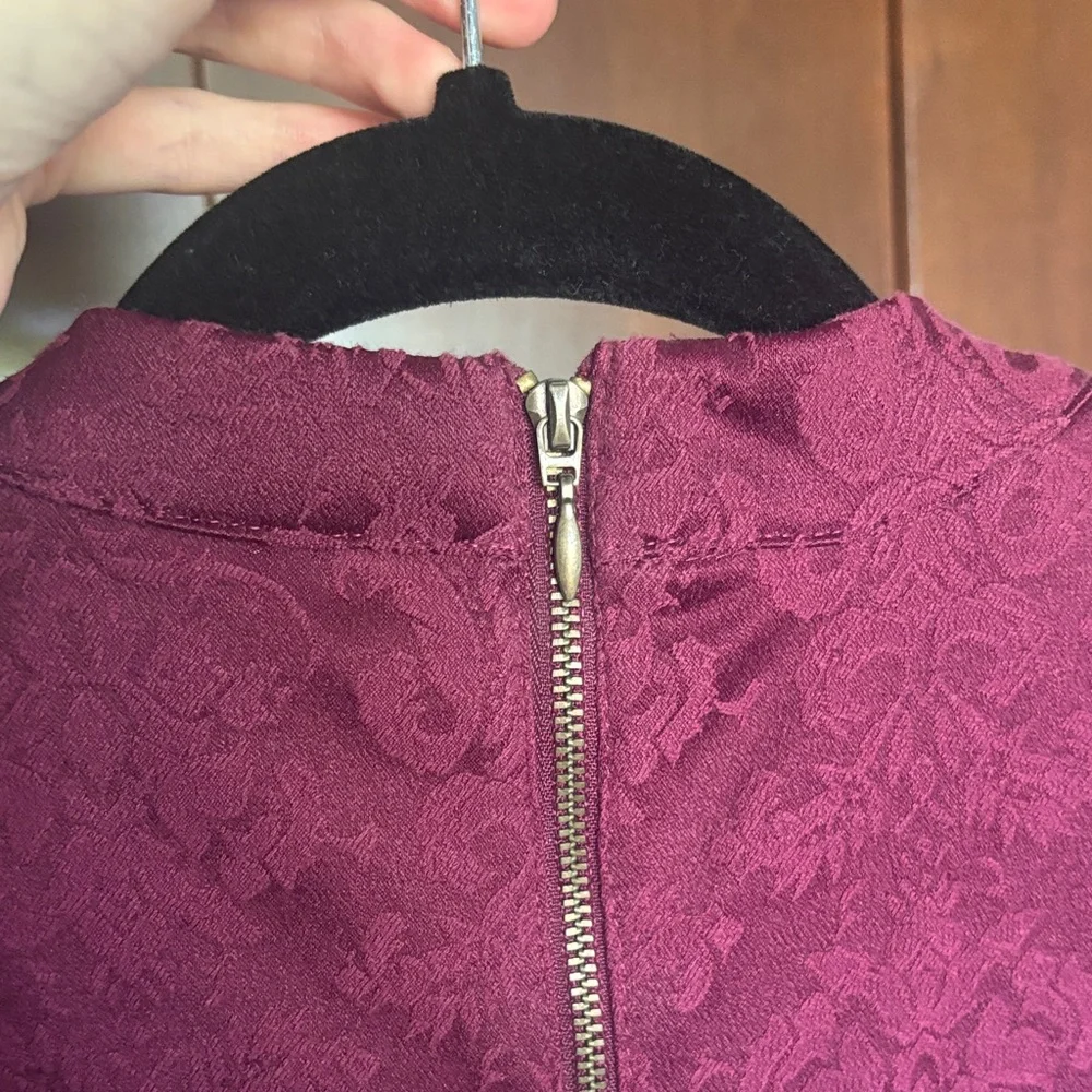 Lace Dress Burgundy/Deep Red - Picture 6 of 7